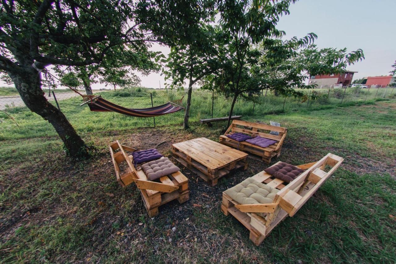 Nika Inn Kobuleti Exterior photo