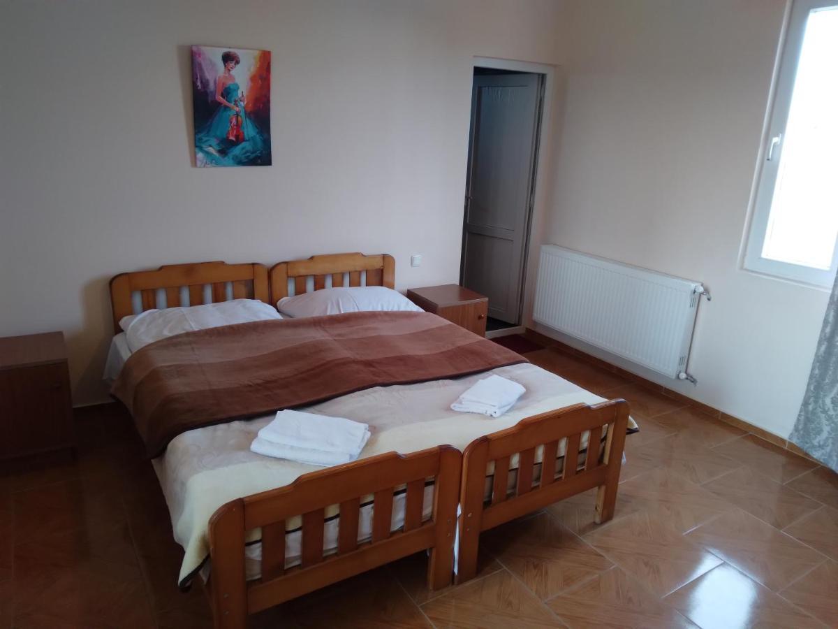 Nika Inn Kobuleti Exterior photo
